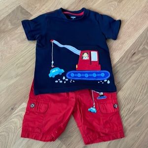 3/$20 - Gymboree shorts and T-shirt outfit 3T